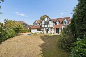 2 Halfway, Copthall Corner, Gerrards Cross SL9 0BZ
