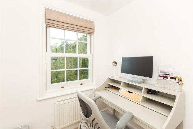 Coombe Bank West-22.jpg