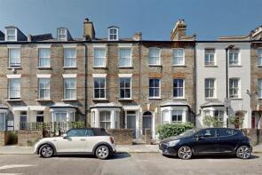 1, Charteris Road, London N4 3AA