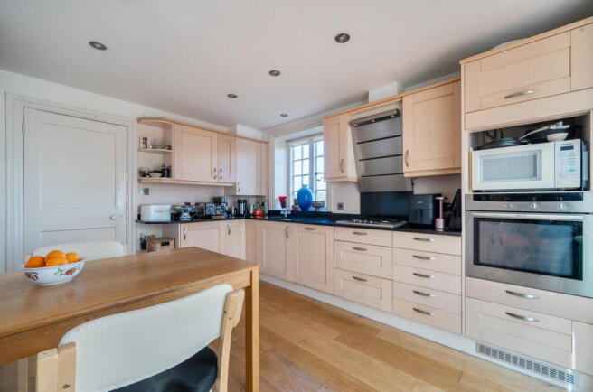 1419502-11-69b1b9...