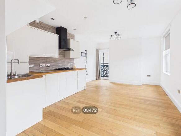 Kitchen/Living area