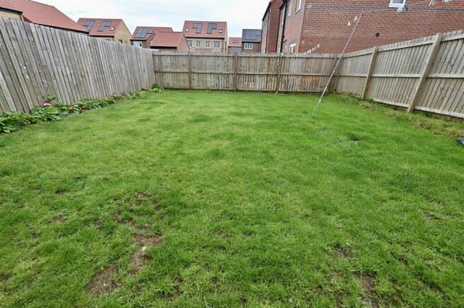 Easby Crescent, Brough With St. Giles, Catterick Garrison photo 4