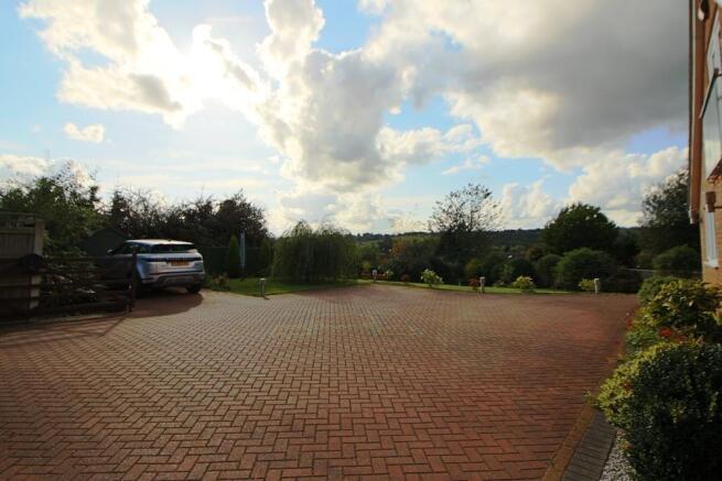 driveway 2.JPG