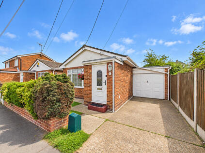 Fairlop Avenue, Canvey Island, SS8