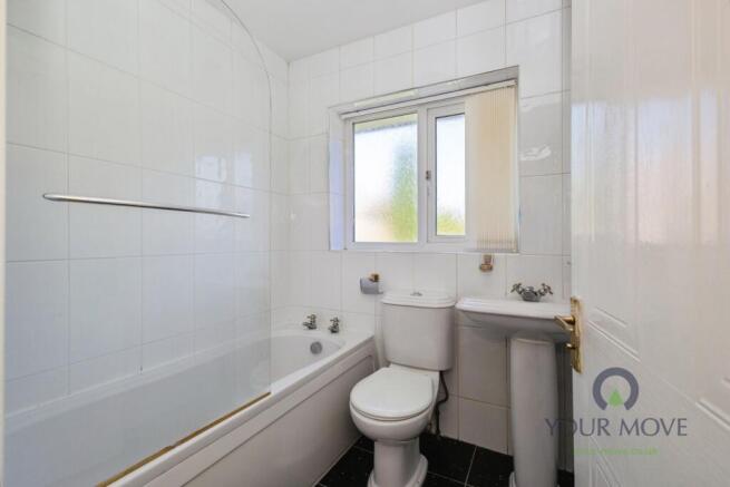 3 bed Detached for sale Image 8