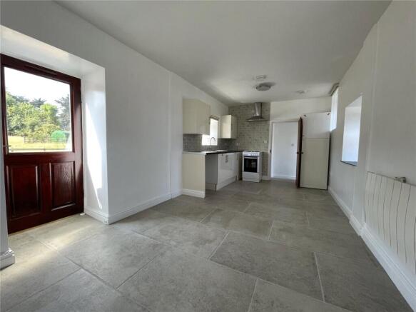 Lounge / Kitchen