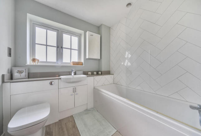 1356421-9-68d16b6...