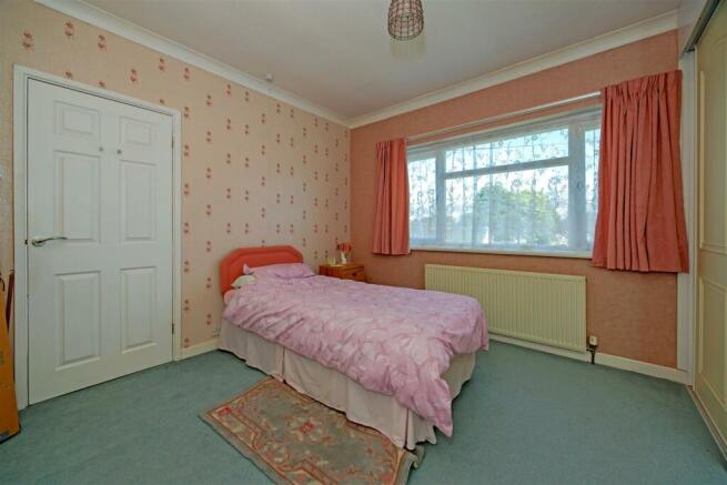 Bedroom 3.1 1N9A5163-Enhanced-NR.jpg