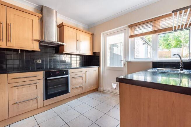 Kitchen shot 3