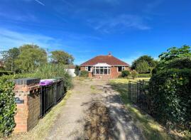 Avolon, Church Lane, Alvingham LN11 0PY