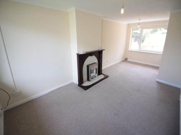 Living/Dining Area