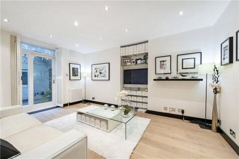 St Georges Square,
Pimlico, SW1V