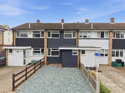 Sunnymede, Chigwell, IG7