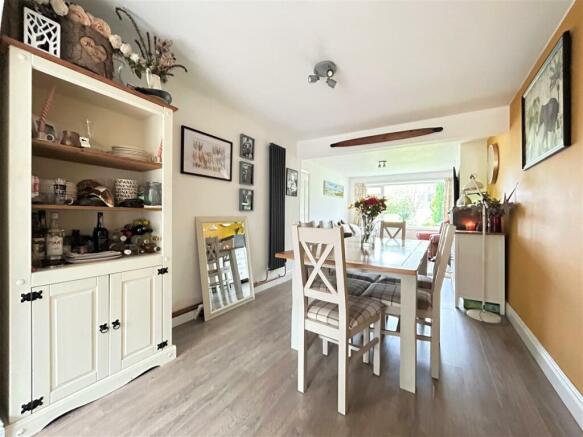 Living/Dining Room