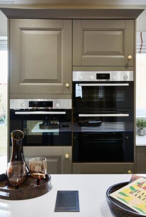 4 bed Detached for sale Image 5