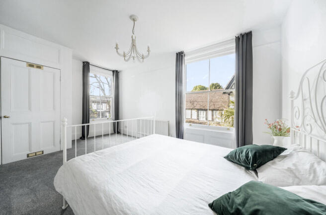 1340246-9-689ef24...