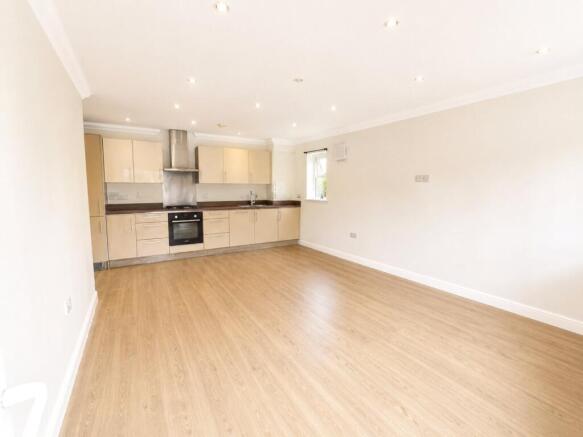Lounge/Kitchen