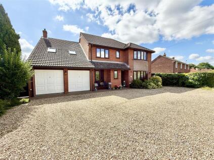 4 bed detached - Dawdys Court, Halvergate image 27