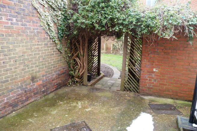 Photo 10