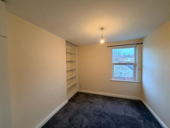 2 bed Terraced for sale Image 6