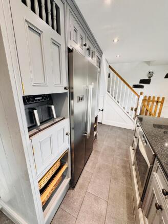 3 bed Detached Bungalow for sale Image 4