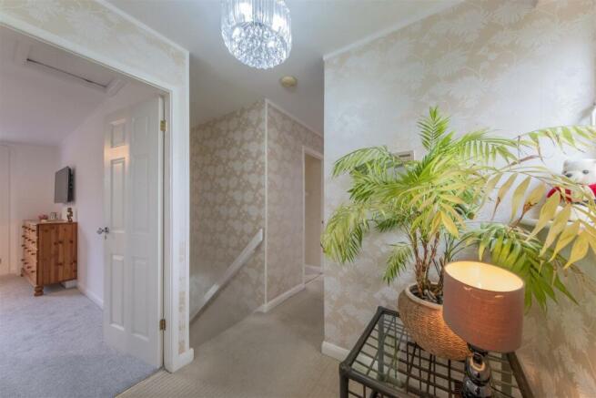 24 Lodge Road-028.JPG