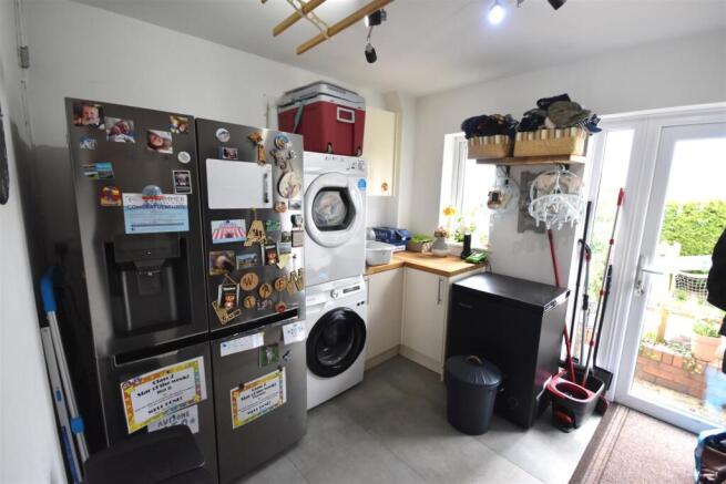 Utility Room.JPG