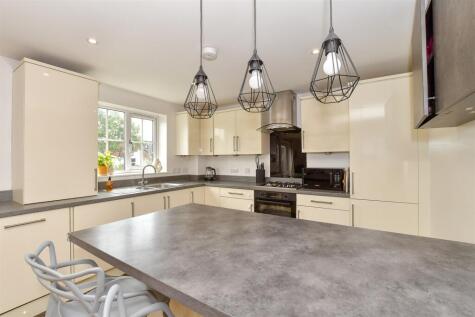 Shipbourne Road, Tonbridge, Kent