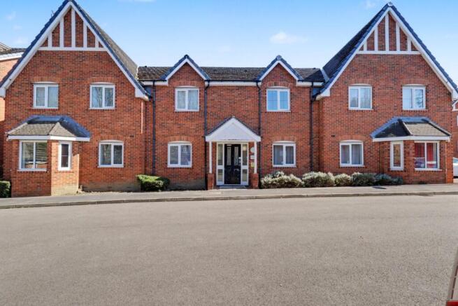 1- Rob Hammond EweMove Pontefract