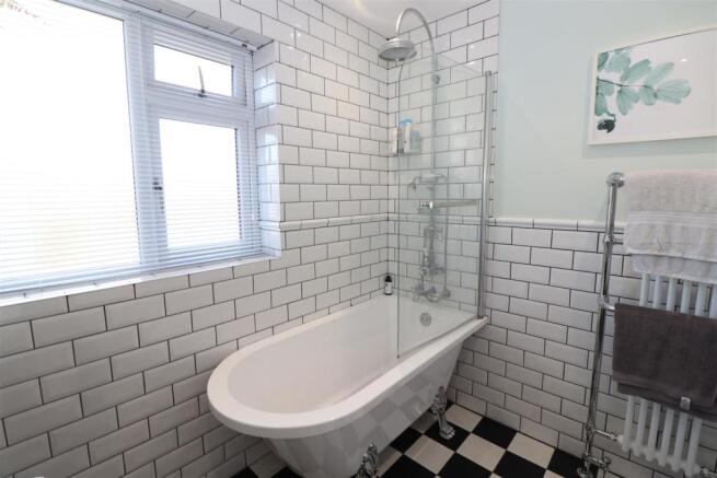 Bathroom / WC