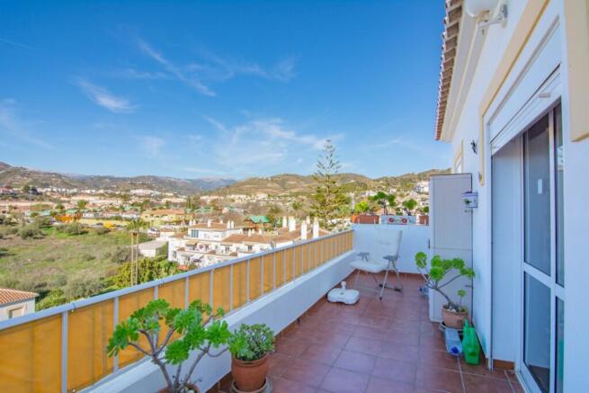 Terrace mountain vie