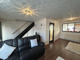 28, Ffordd Gwenllian, Llanfair Pwllgwyngyll LL61 5QD