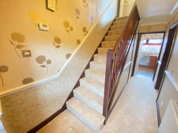 4 bed Detached for sale Image 4