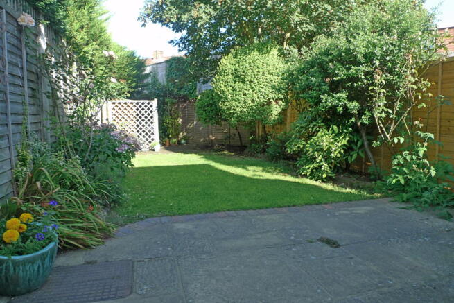 Photo 10