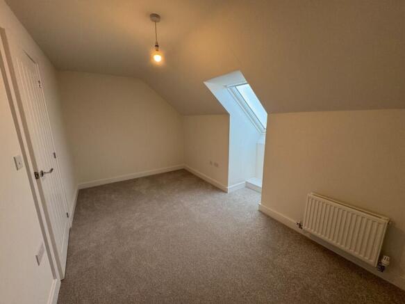 3 bed Detached Bungalow for sale Image 11
