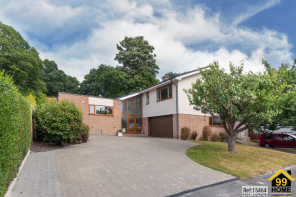 37, Denholm Close, Ringwood BH24 1TF