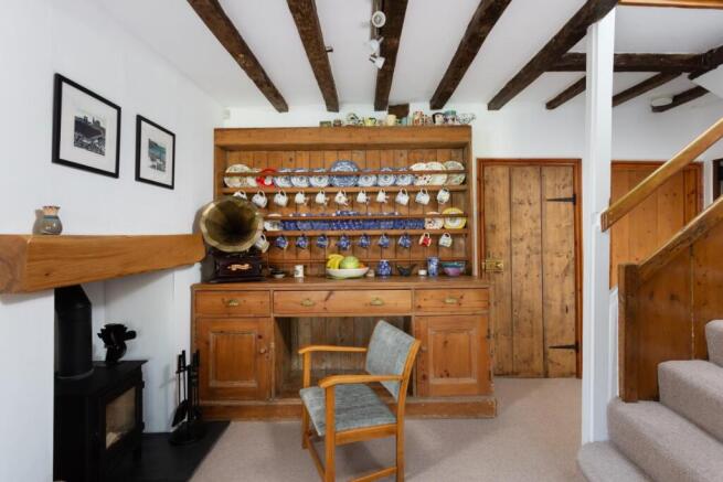 4 bed House for sale Image 7