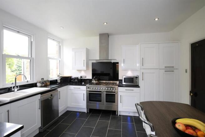BREAKFAST KITCHEN