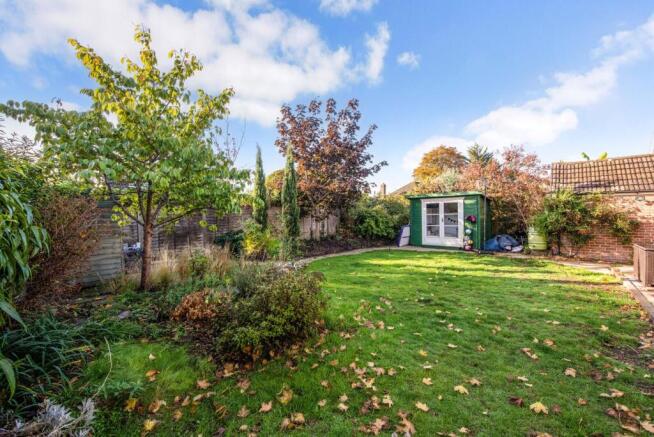 Warsash Road, Warsash, Southampton photo 3