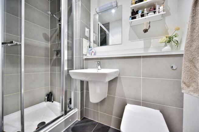 En-Suite Shower