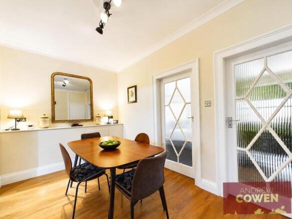 2 bed Apartment for sale Image 8