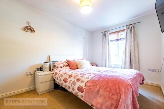2 bed Apartment for sale Image 8