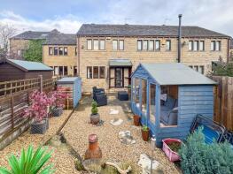 23, Fisher Green, Honley, Holmfirth HD9 6DU