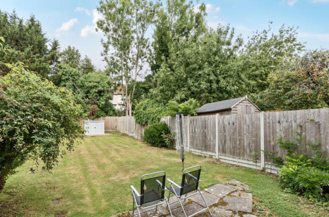 1330801-4-6882043...