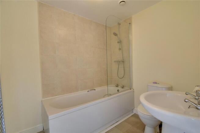 3 bed Terraced for sale Image 8
