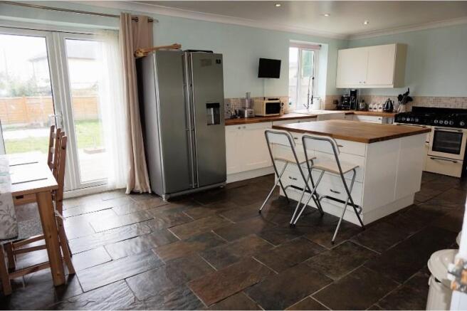 Kitchen / Diner
