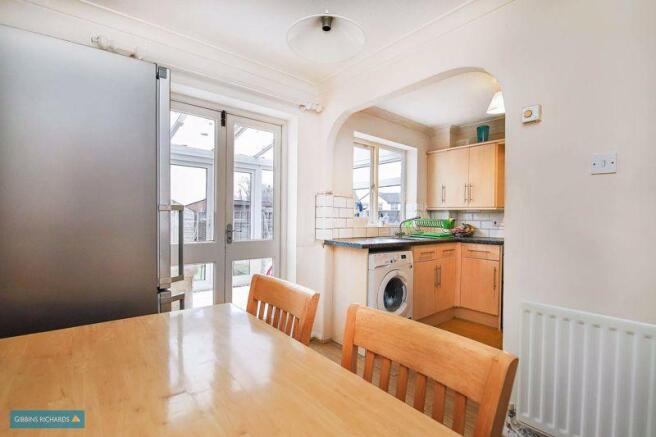 Kitchen/Dining...