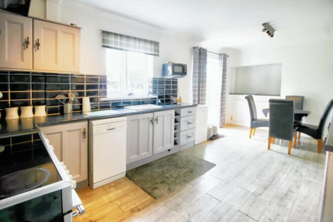 Kitchen diner