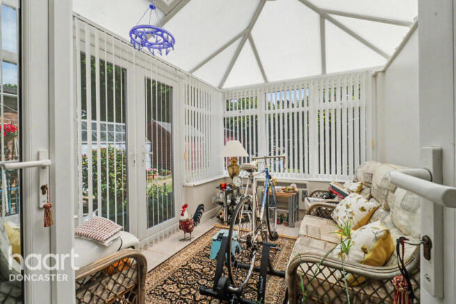 3 bed Semi-Detached for sale Image 9