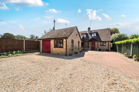 Sheldons Lane, Hook, Hampshire, RG27
